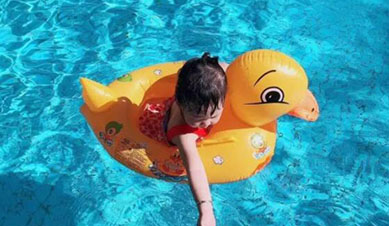 How to Properly Care For Your Pool Floats?